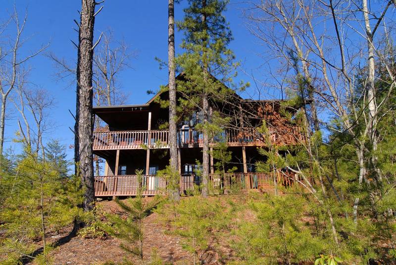 Pigeon Forge Three Bedroom Cabin Rental-Convenient to Dollywood-Putt ...