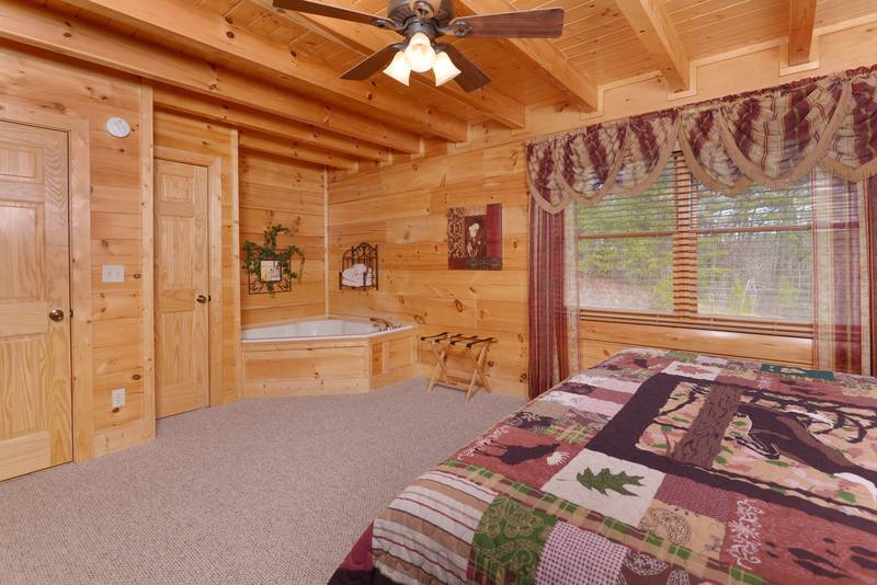 Pigeon Forge-Black Bear Resort-Two Bedroom Cabin Rental Pool Table Internet