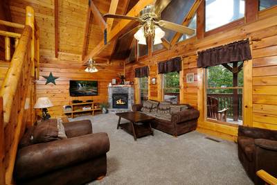 Sweet Dreams - White Oak Estates 368 - Luxury cedar chalet in Pigeon ...